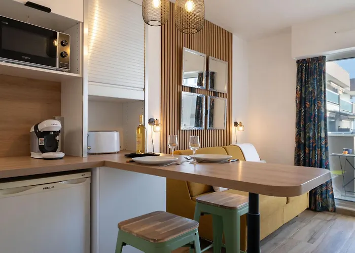 Port Soleil-4 By Interhome